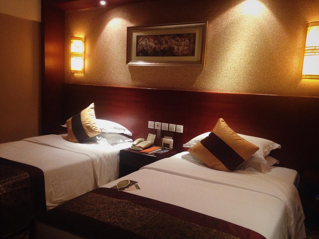 Dynasty International Hotel Kunming Cameră foto
