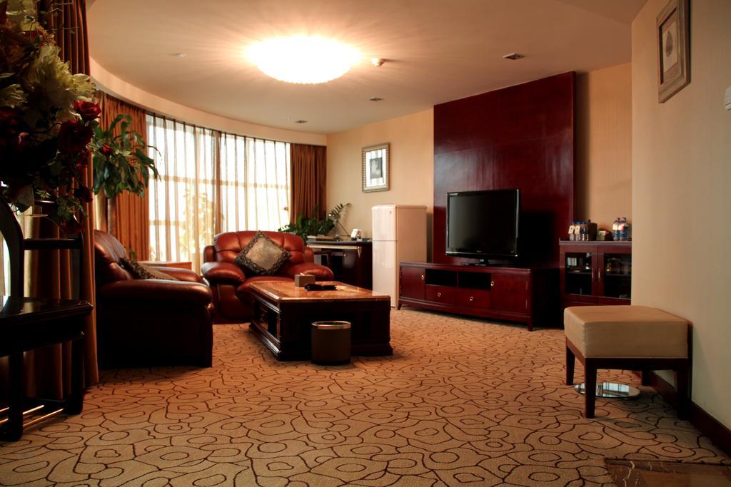 Dynasty International Hotel Kunming Cameră foto